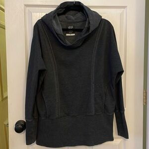 Fox Women’s gray cowl neck hoodie with pockets